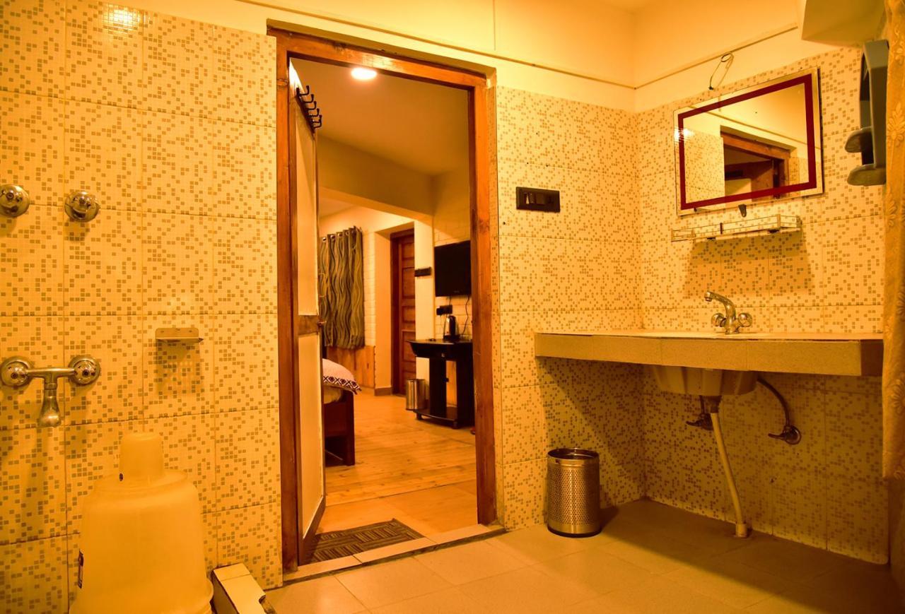 The Alpine Guest House Kasol Εξωτερικό φωτογραφία