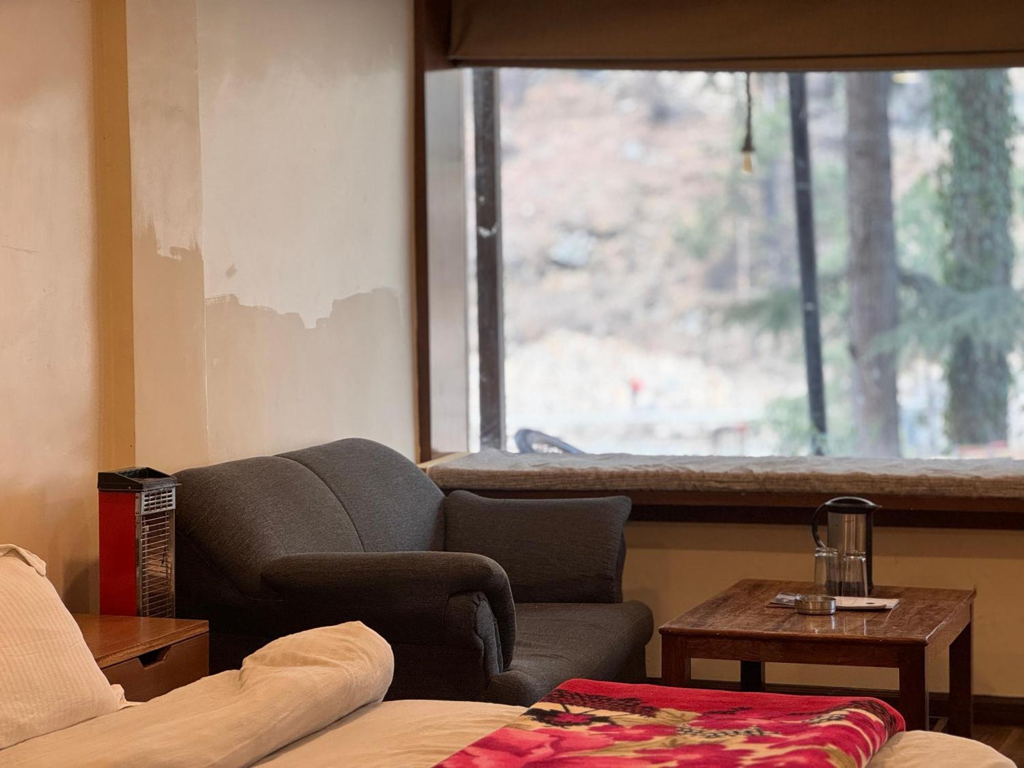 The Alpine Guest House Kasol Εξωτερικό φωτογραφία